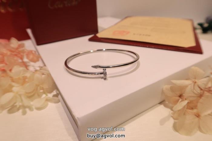 激安 通販 専門バングル在庫あり即発大人の色気を印象にCARTIER_0_3