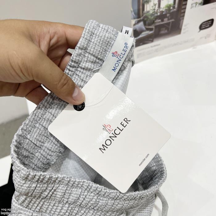 スーパー コピー 安心希少　2022限定品海外即発適度な光沢感がありスラックス2022モンクレール_0_2
