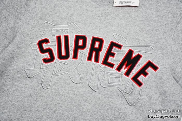 SUPREMEパーカーブランド コピー 安心適度な光沢感があり大人気ブランド品質がきちんとしている_0_2