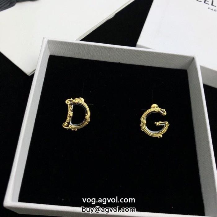 Dolce&Gabbana激安 通販 専門新作限定　人気沸騰中トップスからチラ見える安心イヤリング質感が細かい_0_2