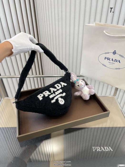 3色から選べるプラダモダンバッグ質感が細かい大人可愛いスタイル爽やかすぎない大人の印象にコピー 品 販売_0_4