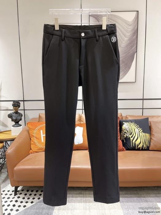 男性用スラックス高品質コピー ブランド2022秋冬にも引き続き大活躍！人気新商品BALMAIN_0_4