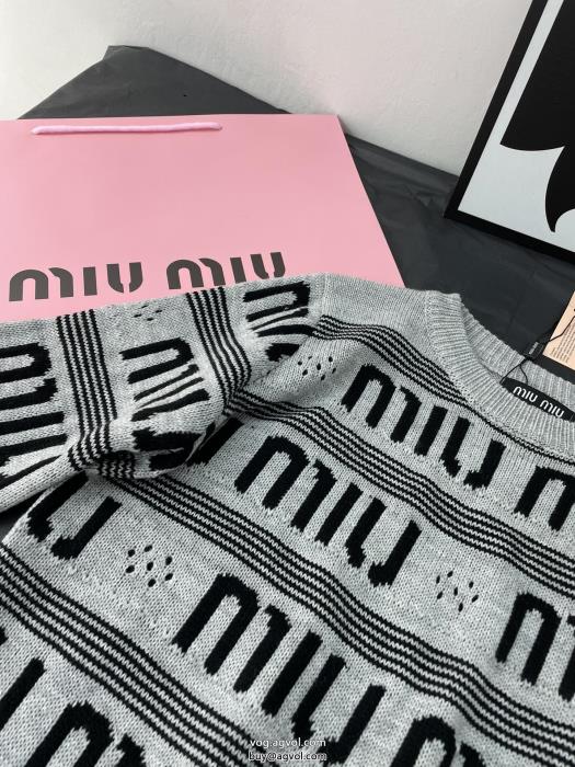 MIUMIU芸能人愛用ブランドすぐお届け　秋冬新作セーター堪称完美激安 通販 専門_0_0
