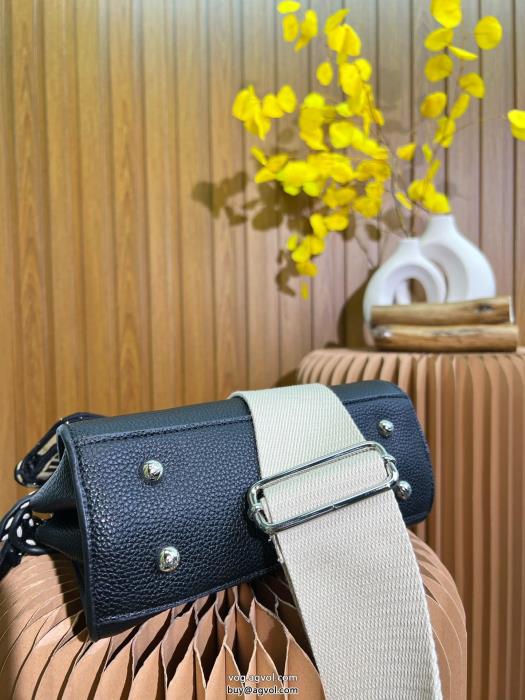 FENDI個性的なデザイン大人っぽく仕上げ強く推薦するブランド 品 スーパー コピーマルチカラーから選べるバッグ_0_1