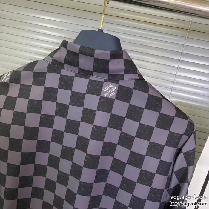 ブランド スーパー コピー 通販柔らかくて気持ちいい上品ですっきり、好感度抜群即発送　2022秋冬新作定番LOUIS VUITTON長袖Tシャツ_0_2