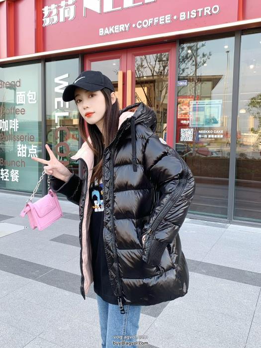 MONCLER高品質速達発送今季流行りの人気新作女性用ダウンジャケットブランド コピー_0_5