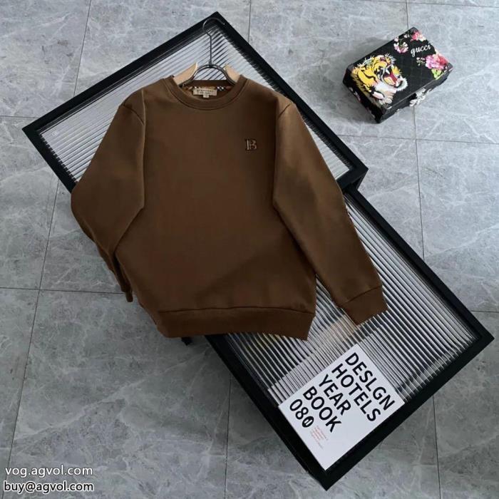毎年爆発的人気超カッコイイ　2022秋冬新作パーカーBURBERRY質感が細かいブランド コピー 専門_0_4