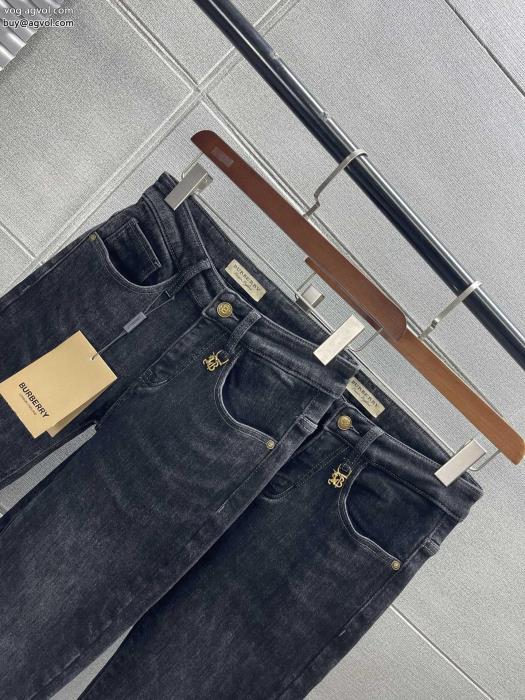 BURBERRY柔らかくて気持ちいいジーンズブランド コピー 販売 手持ち在庫あり海外セレブ愛用使い勝手の良い_0_2
