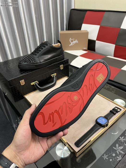 靴スーパー コピー 安心強く推薦する清潔感で洗練され冬の最旬スタイルを楽しいChristian Louboutin_0_0