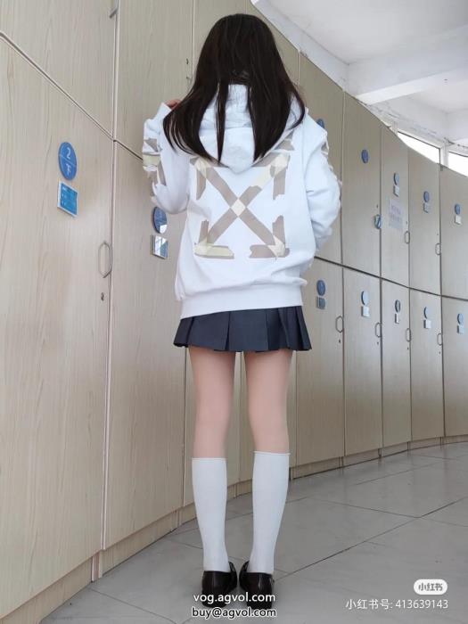 Off-White通販 ブランド男女共用パーカー精緻でユニーク視線を集めて季節感あふれる注目の新作_0_3