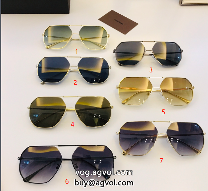 精緻でユニークTOM FORD最も話題となったアイテム新鮮ながら上品ブランド コピー 安心メガネ_0_1