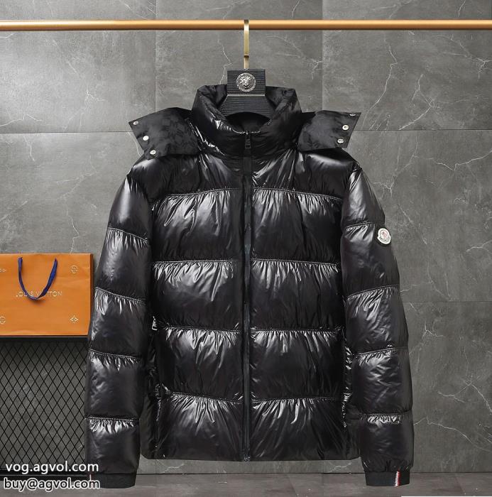 精緻でユニーク着まわしアクセント2022SSの人気トレンドファッションスーパー ブランド コピーMONCLERダウンジャケット_0_1