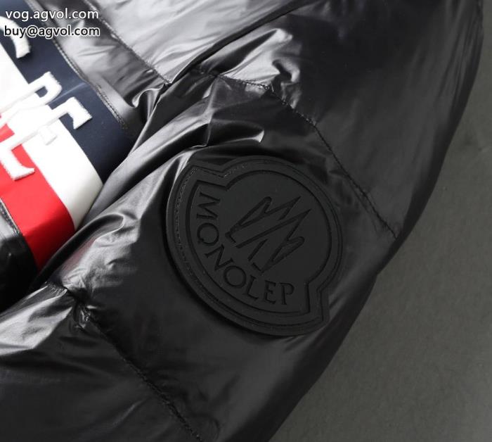 ブランド コピー  MONCLER魅力がたっぷり2022年の秋冬に着たい質感が上等ダウンジャケット_0_1