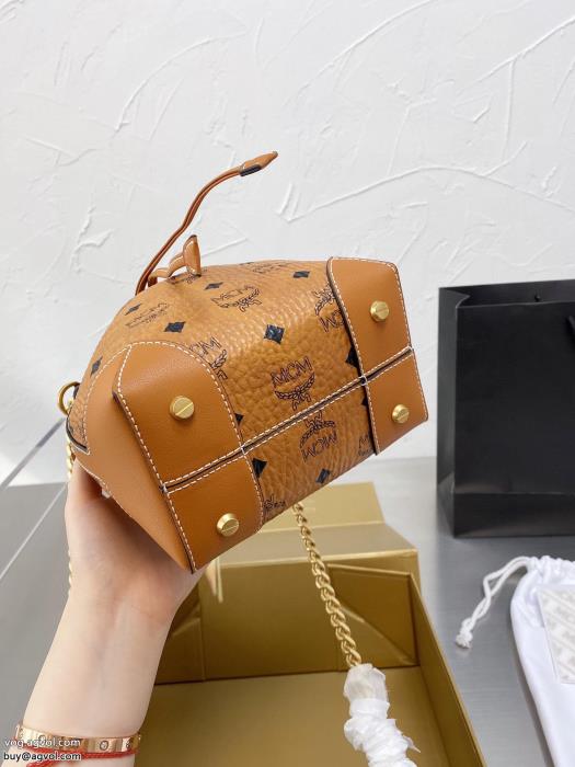 秋冬のおすすめのバッグコピー 商品 通販エムシーエム コピー MCM大人っぽいクラシカルな雰囲気精緻でユニーク_0_1