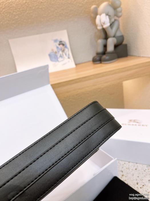 ブランド コピー 着払い超火新モデルすごく稀少カラークラシカルバーバリー BURBERRY定番バッグ_0_0