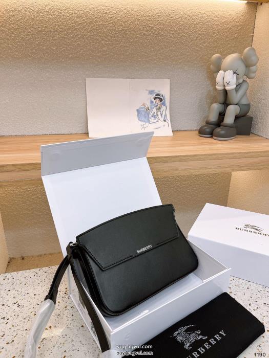 ブランド コピー 着払い超火新モデルすごく稀少カラークラシカルバーバリー BURBERRY定番バッグ_0_3
