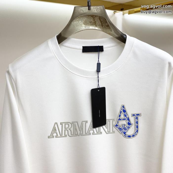 ブランド コピー激安質感が上等おしゃれ長袖パーカーアルマーニ ARMANIこの冬絶対欲しい絶大な人気を誇る_0_3