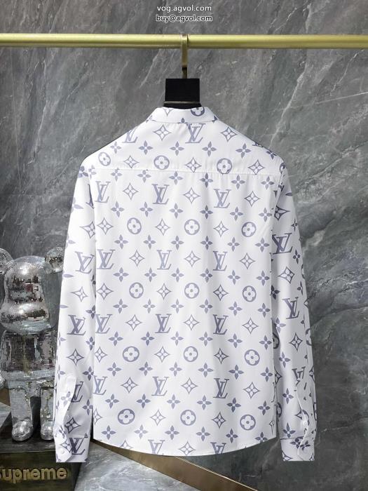 ルイ ヴィトン LOUIS VUITTON使い勝手の良いトレンド大人の色味ハイエンド長袖Tシャツブランド コピー  _0_1
