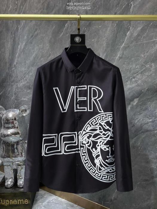 高等材料ヴェルサーチVERSACEブランド コピー激安長袖Tシャツ最新人気　話題沸騰中人気モデル愛用_0_1