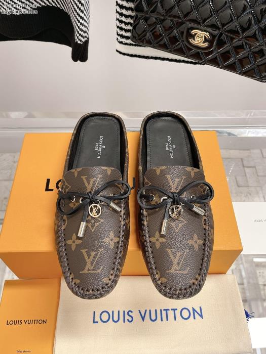 LOUIS VUITTON質感が上等ブランド 偽物 激安引き続き注目のスタイル大胆なデザイン定番のコーディネートシューズです_0_2