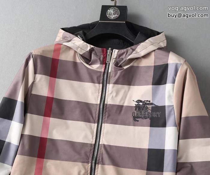 BURBERRY完璧スーパー コピー 安心強くおすすめしたい遊び心が溢れるアイテム秋冬の最新ジャケットです_0_0