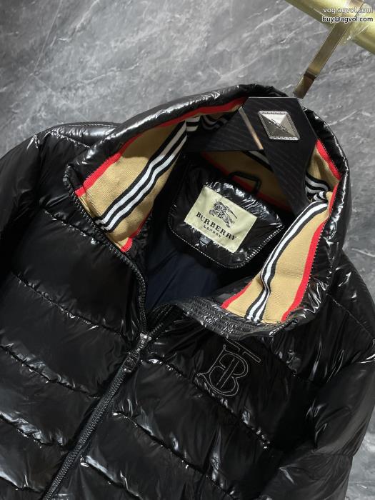 バーバリー BURBERRYダウンジャケットハイエンド旬の気分を絶妙に上品カジュアルな雰囲気にブランド フェイク_0_1