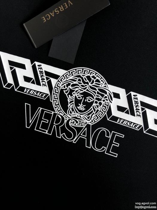 高等材料VERSACEコピー ブランド 通販 安心パーカー洗練された印象安心と信頼のお取引_0_0