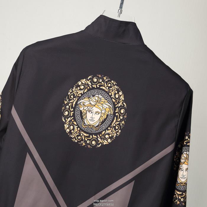 コートvery GOODコピー 商品 通販透け感の持つ涼しげな印象見つけてほしい一品VERSACE_0_1