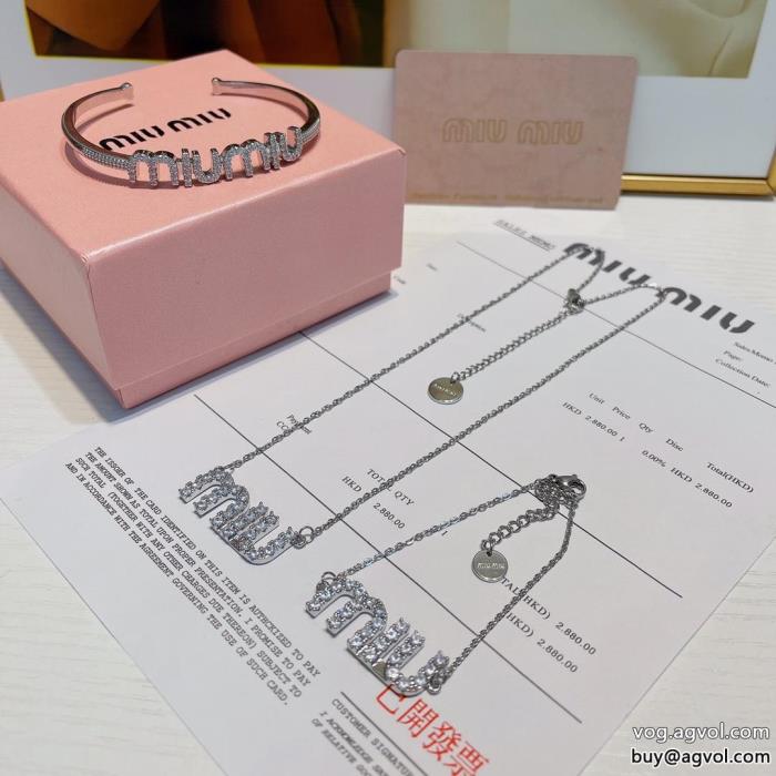 MIUMIU(腕輪)(ネックレス)(ブレスレット)ですコピー ブランド 通販 安心上品さ漂う大人着用可優れた品質_0_0