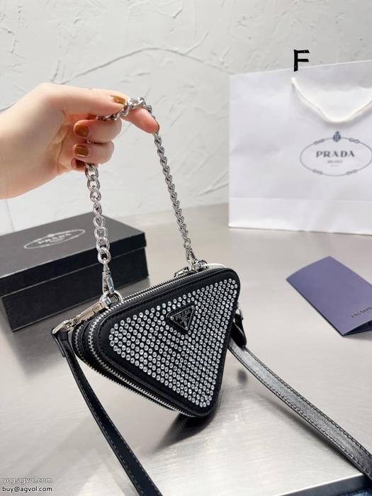 バッグPRADAスーパー コピー 安心 秋先や冬にぴったりの新作お勧め使える未入荷ブランド_0_1