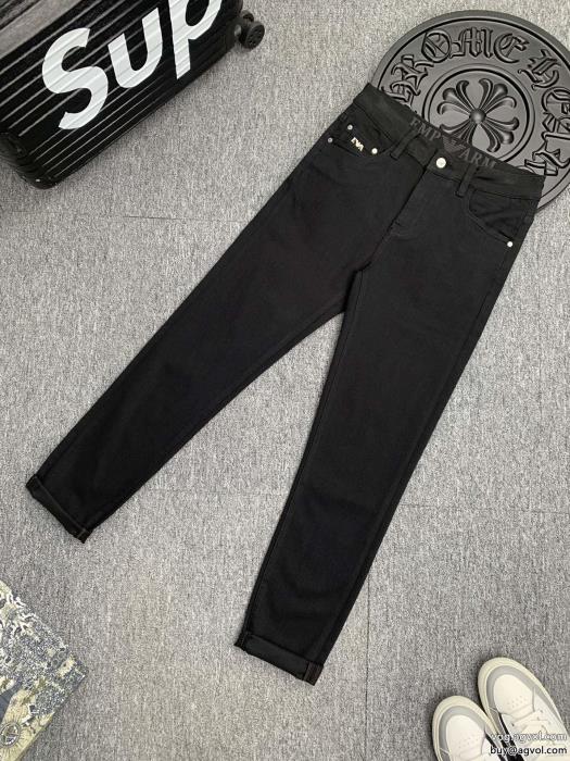 ARMANIセール価格でお得　新作限定生産品ジーパン偽物 ブランド 販売_0_1