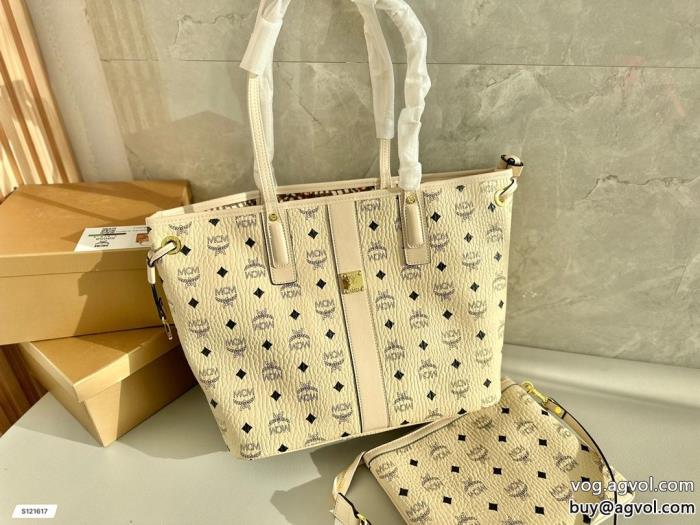 very GOOD清涼感優しい印象を与えてくれバッグMCMコピー 商品 通販_0_1