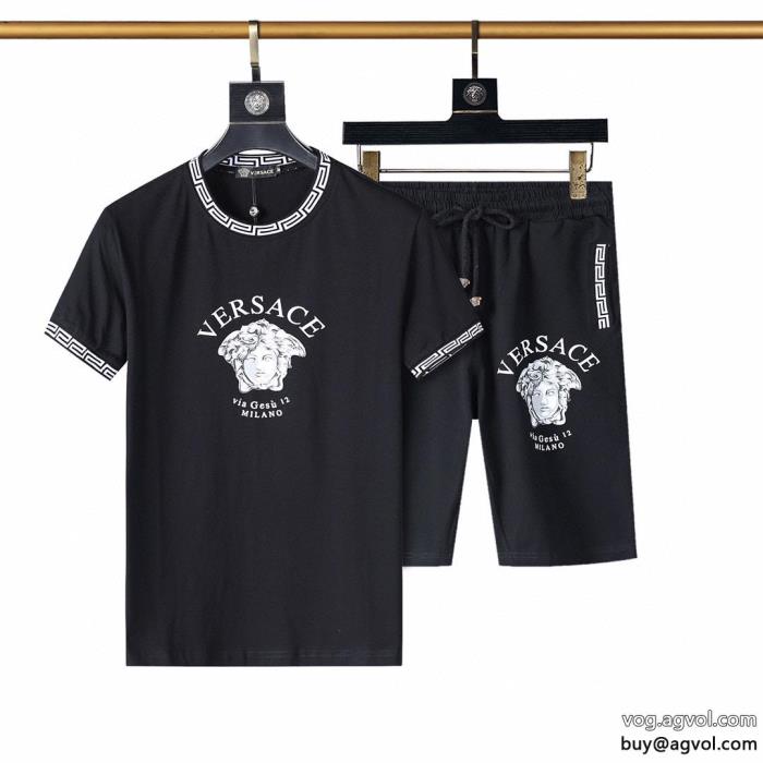 コピー ブランド 通販 安心冬の涼しい人気新作明るいイメージを持た半袖Tシャツセットvery GOODヴェルサーチVERSACE_0_1
