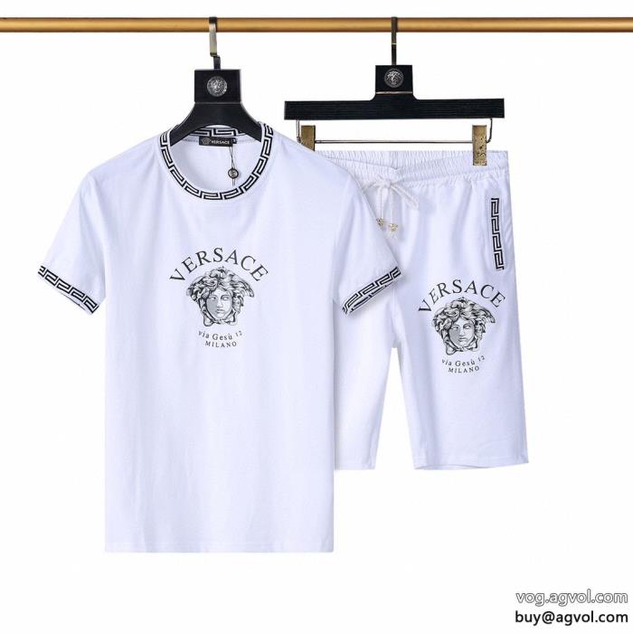 コピー ブランド 通販 安心冬の涼しい人気新作明るいイメージを持た半袖Tシャツセットvery GOODヴェルサーチVERSACE_0_2