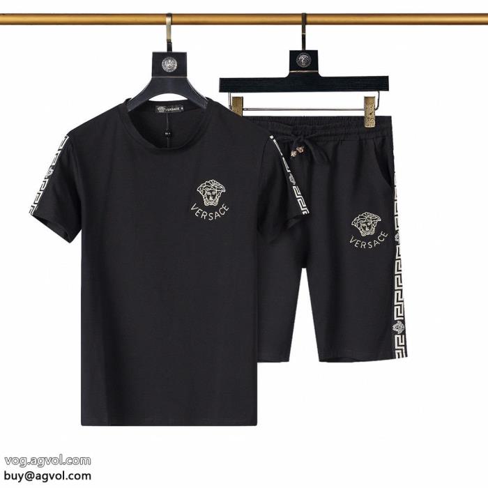 定番人気商品人気アイテムも同時にチェック品がよくて値段が安い半袖TシャツセットヴェルサーチVERSACEスーパー ブランド コピー_0_2