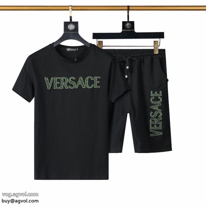半袖Tシャツセット男女共用抜群の人気を集めスーパー コピー  ヴェルサーチVERSACE上等_0_2