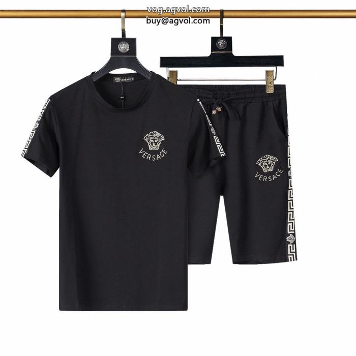 コピー 商品 販売ヴェルサーチVERSACE半袖Tシャツセットこの冬絶対欲しい旬デザイン評判が高い_0_1
