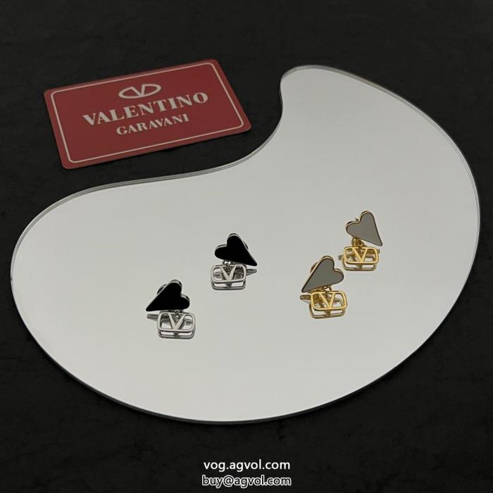 評判が高い一目瞭然　人気ブランド注目新ブランドイヤリングVALENTINOコピー 品 販売_0_2
