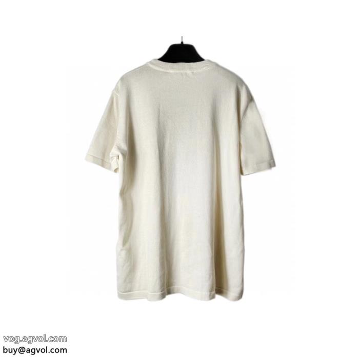 激安 通販 ブランドTシャツ上品ですっきり、好感度抜群お気に入りのスタイルルイ ヴィトン_0_3