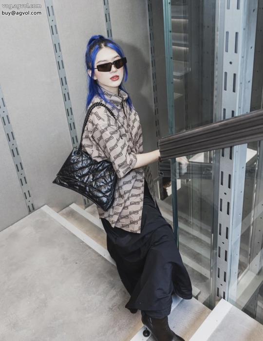 balenciaga一生モノ今季流行りの人気新作激安 通販 専門Tシャツ_1_0