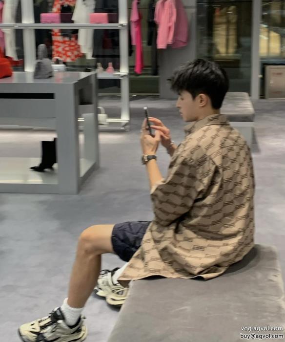 balenciaga一生モノ今季流行りの人気新作激安 通販 専門Tシャツ_1_4