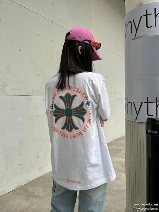 Tシャツ最新で男女兼用にもお勧めカジュアルに着こなしスーパー ブランド コピーCHROME HEARTS_0_1