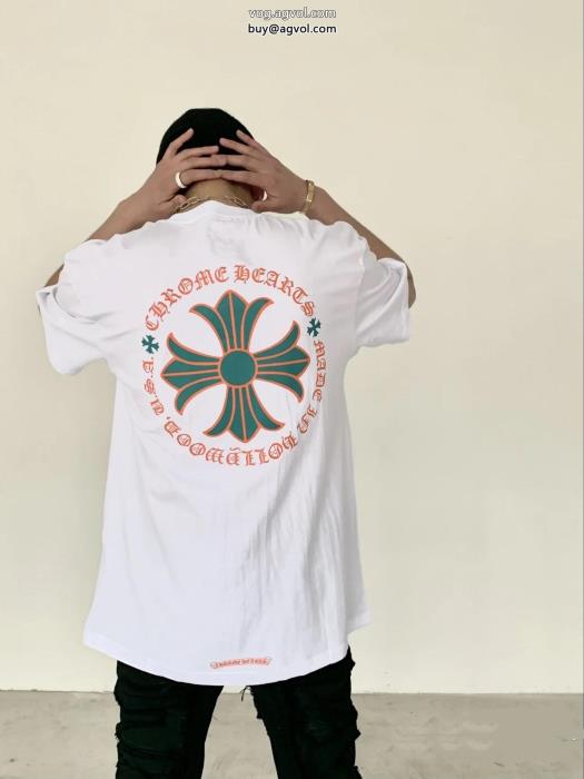 Tシャツ最新で男女兼用にもお勧めカジュアルに着こなしスーパー ブランド コピーCHROME HEARTS_0_4