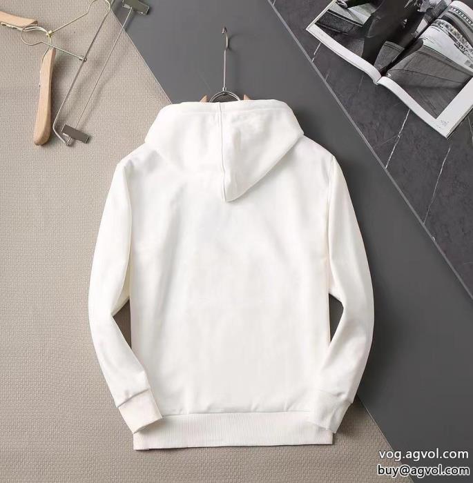 Tシャツ数量限定 VIP価格長く愛用出来る一品モンクレールブランド コピー 専門_0_1