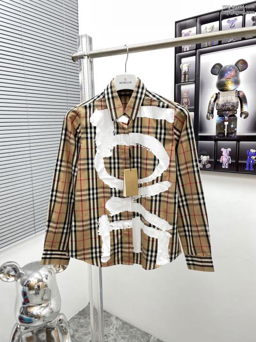 BURBERRY清涼感とカジュアルスタイル大人っぽいスタイルが完成Tシャツ激安 ブランド 通販_0_2