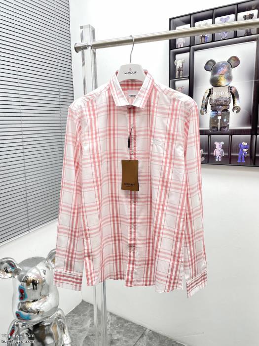 偽物 通販 バーバリー2023らしい華やか新作コレクションTシャツ_0_4