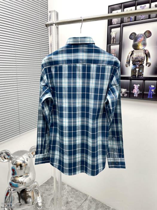 新作限定華やかキュート半歩先をゆくオシャレBURBERRYTシャツスーパー コピー 品_0_4
