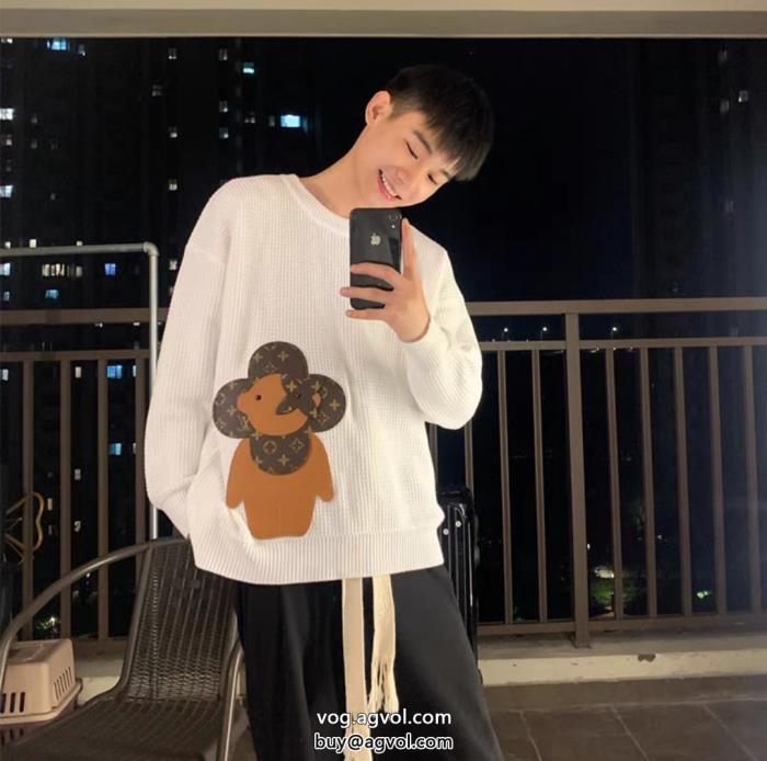 セーターより格上げして完売次第終了早い者勝ちブランド スーパー コピーLOUIS VUITTON_0_1