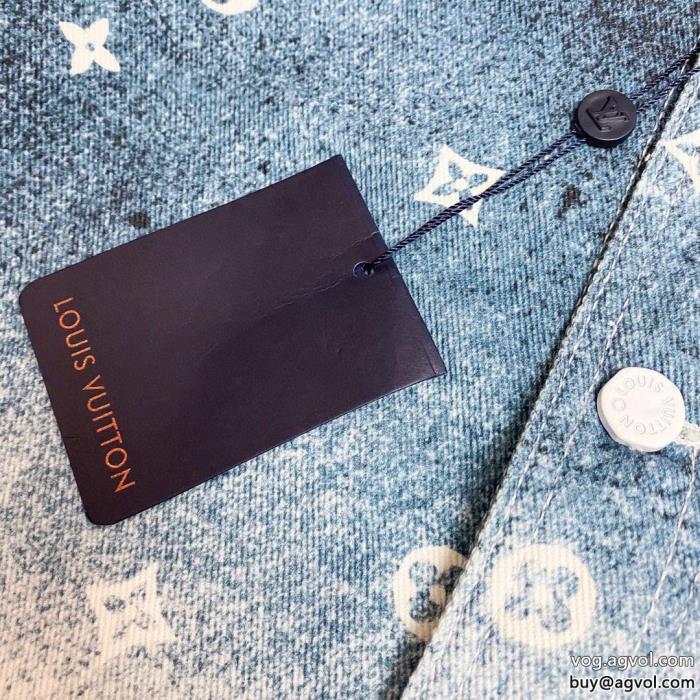 コートLOUIS VUITTONコピー ブランド 販売VIPセールで破格機能的なアイテム_0_1