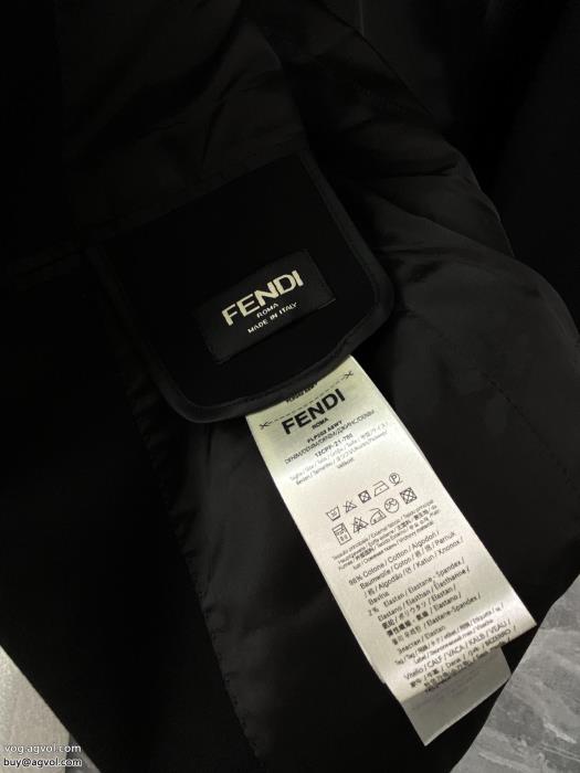 FENDI偽 ブランド都会的な印象のスタイル新作限定早い者勝ちスーツ_0_0